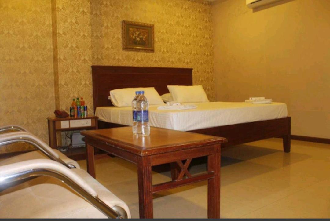 Hotel Chitra Park Tiruchchendūr Eksteriør bilde